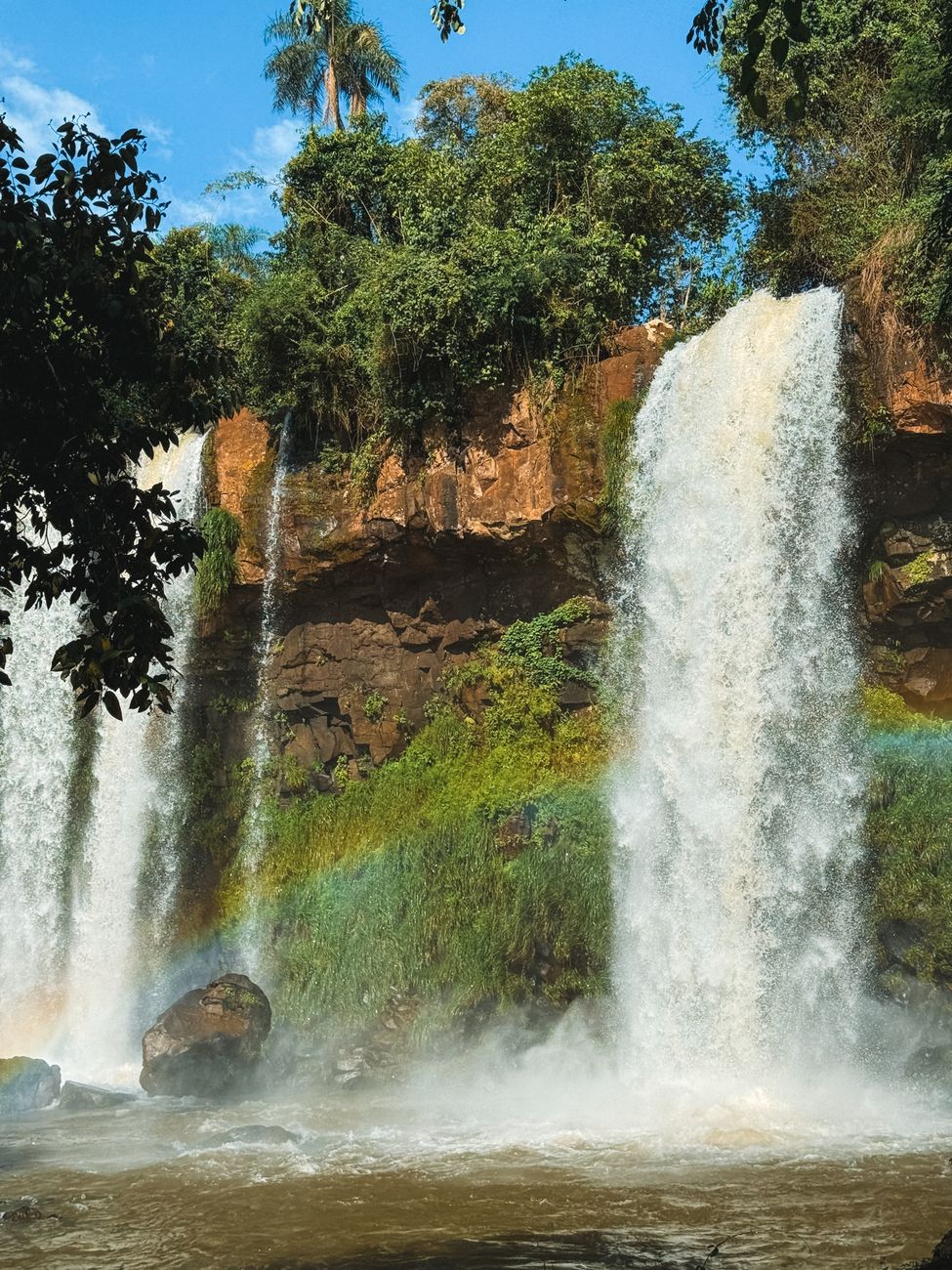 南美五国 · 从麦哲伦海峡到伊瓜苏瀑布 sidePortraitImage puerto iguazu, 伊瓜苏瀑布, 冒險 的 免费素材图片